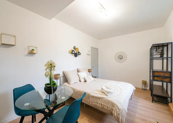 Lägenhet Kyjay Cambrai